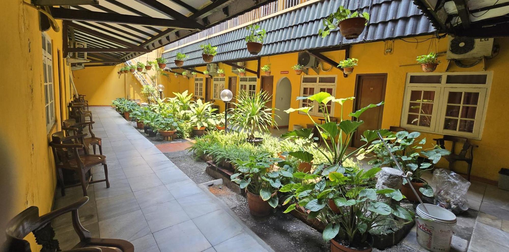 Hotel Tugu Asri Jacarta Exterior foto
