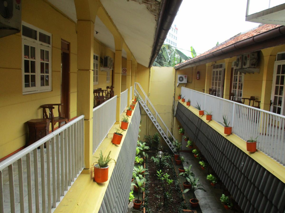 Hotel Tugu Asri Jacarta Exterior foto